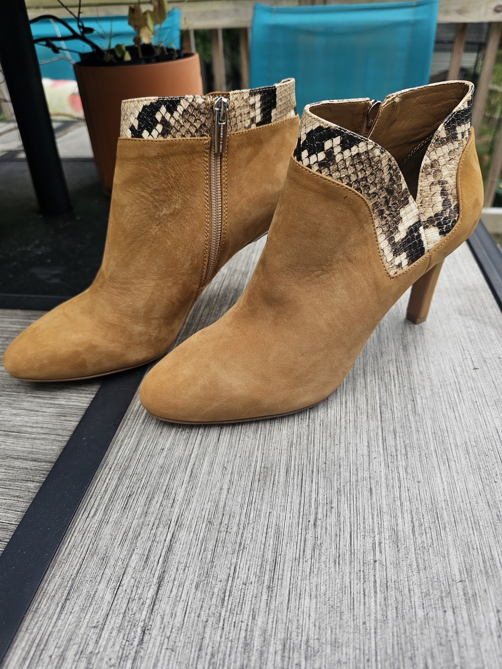 Vince Camuto Larmana Pecan Suede Python Accented Booties Size 8.5M